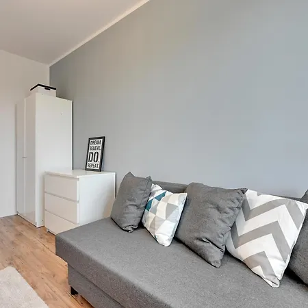 Privatunterkunft Rooms Pilotow 14B - 16C - Gdansk Zaspa *