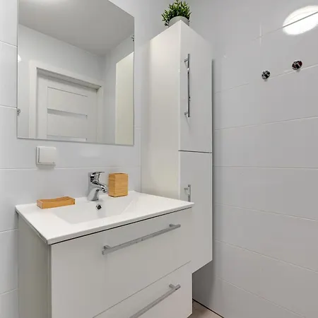 Privatunterkunft Rooms Pilotow 14B - 16C - Gdansk Zaspa *